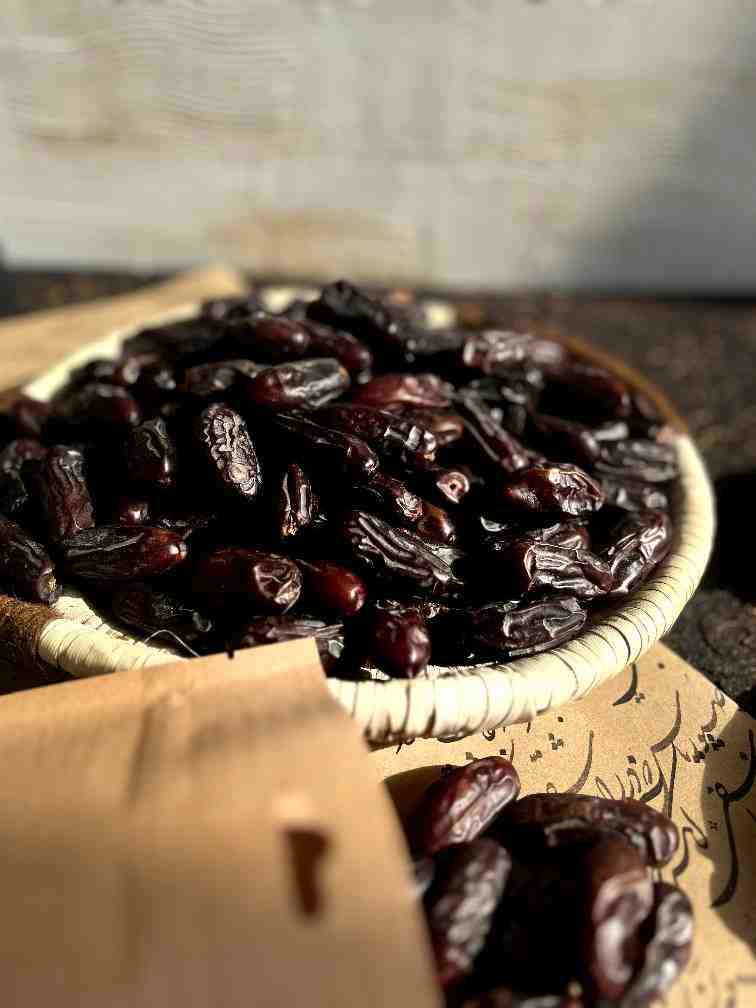 image-1-compressed-2 خرمای ربی - تصویر 1